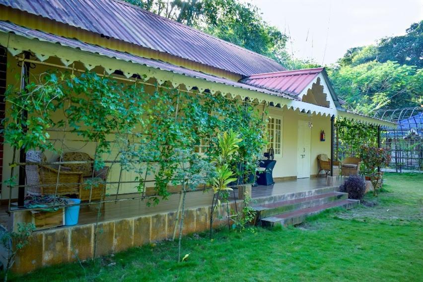 Bougainvillea Retreat & Spa Kaharpara Dış mekan fotoğraf
